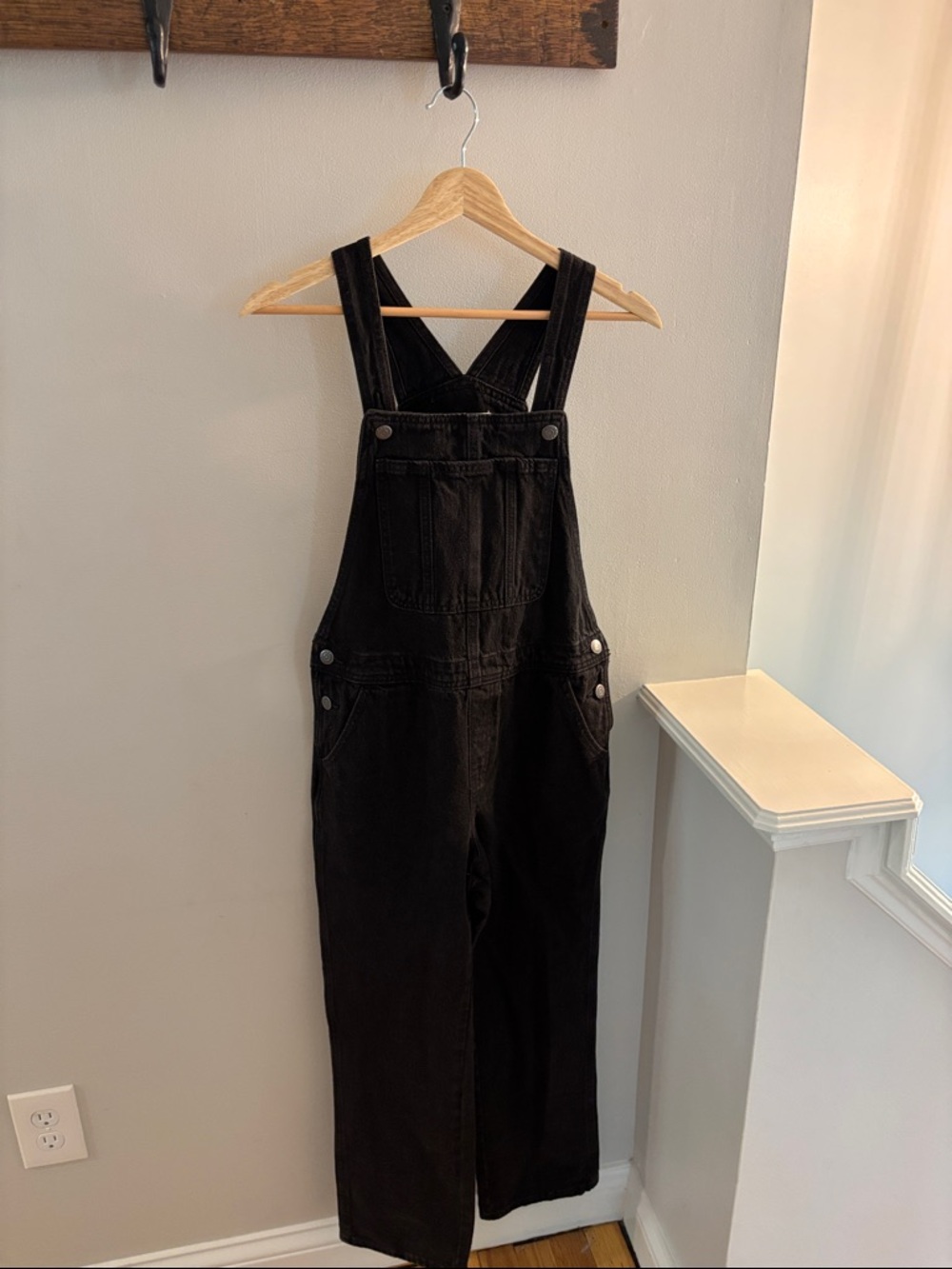 GIRLS XL - Old Navy Black Denim Bib Overalls - Never Worn